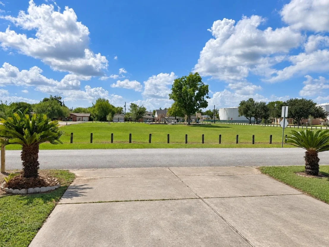 Photo of 6307 Georgianna Drive