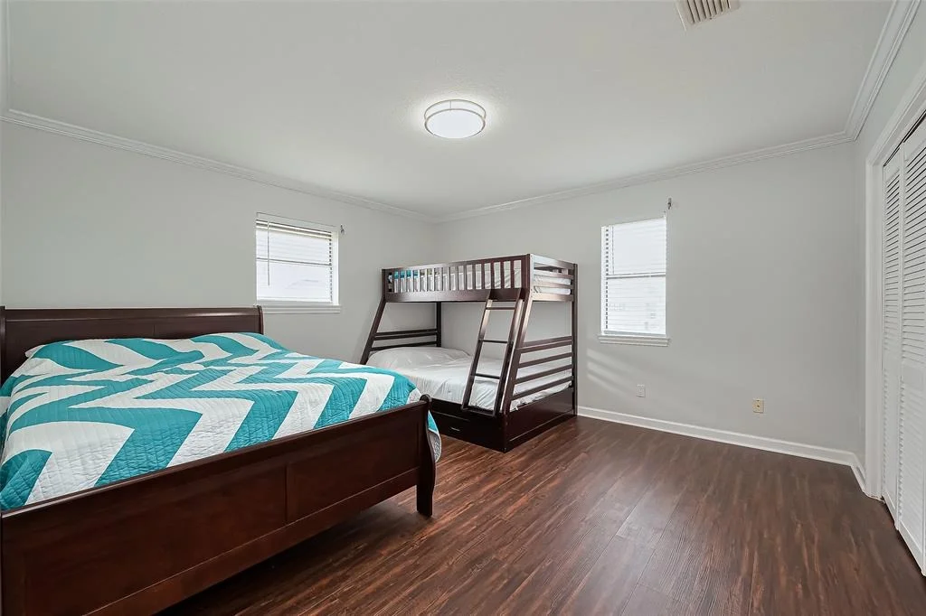 Photo of 210 Sampan Drive