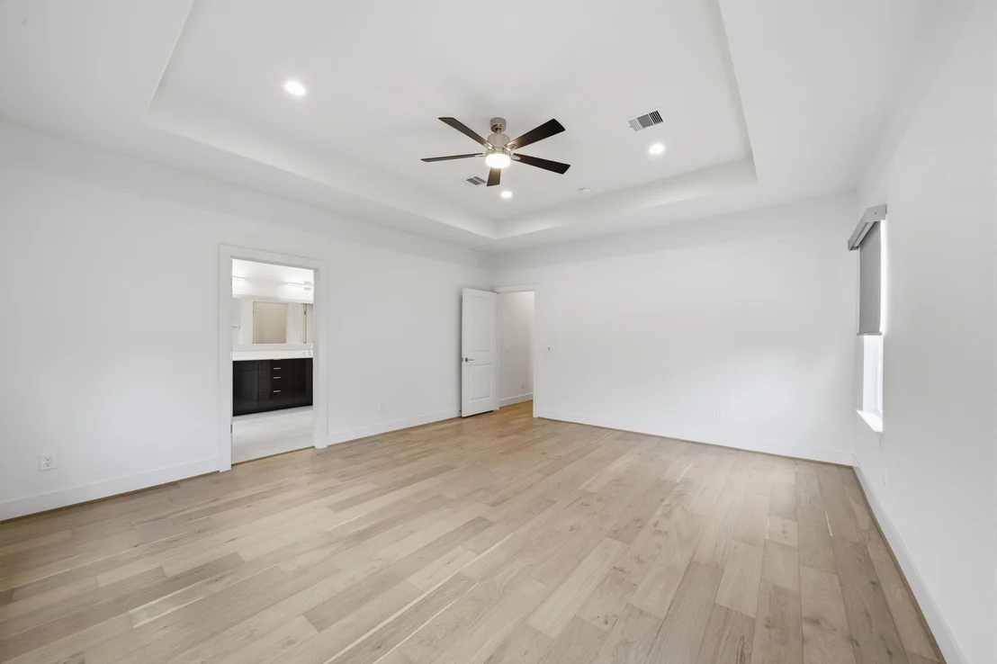 Photo of 1737 Ojeman Point Lane