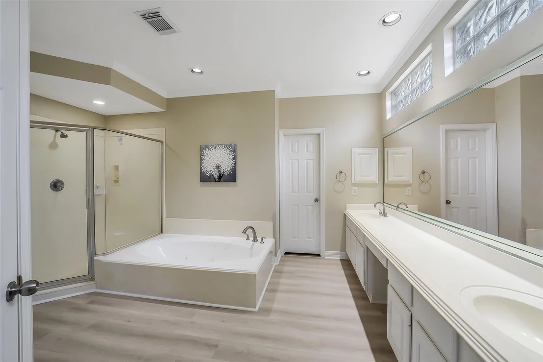 Photo of 24403 Falcon Point Drive