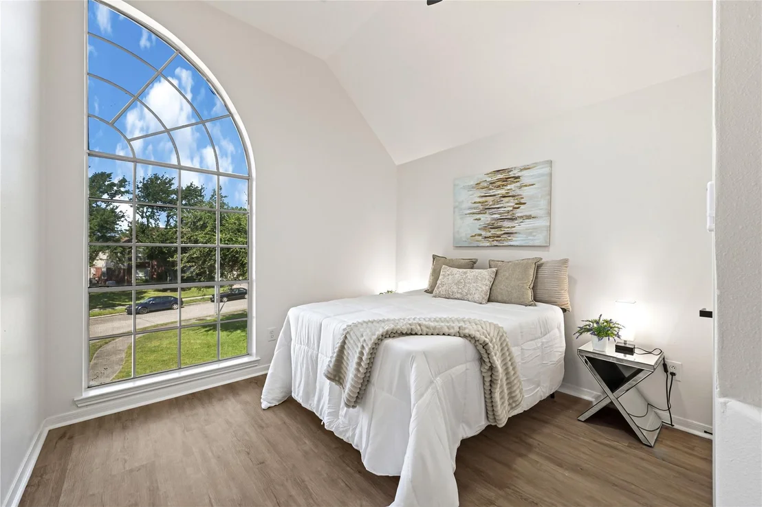 Photo of 2231 Laurel Forest Way