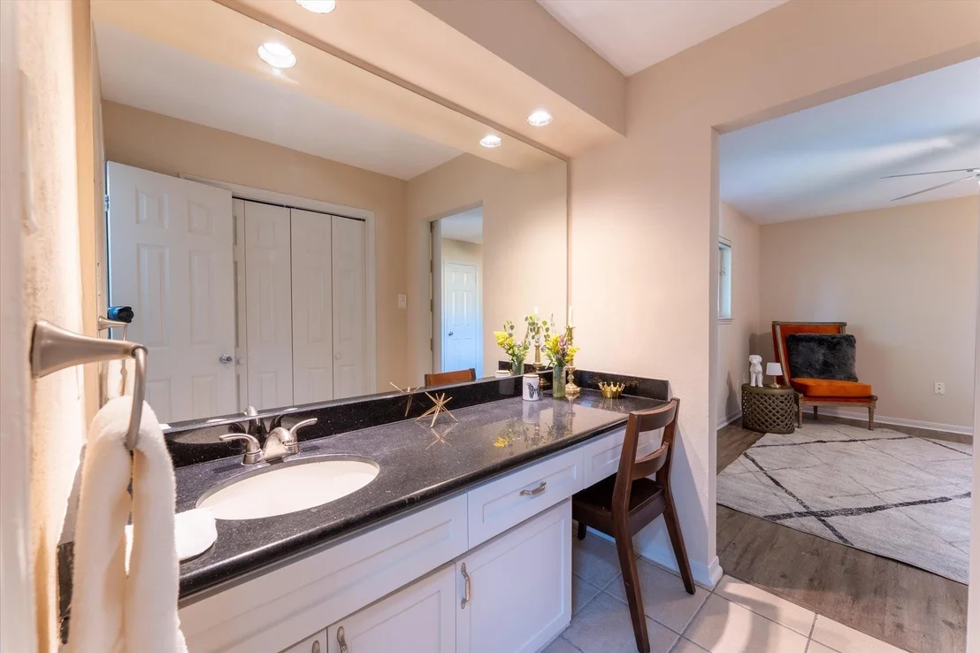 Photo of 25019 Barmby Drive