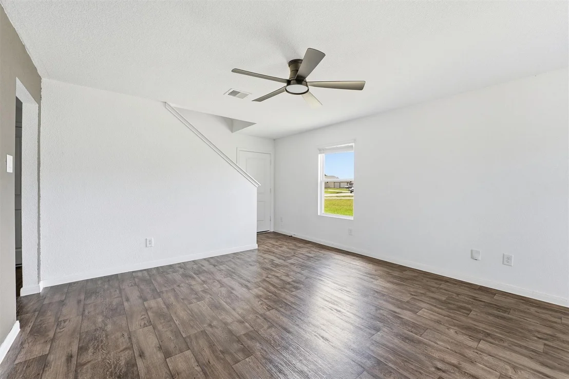 Photo of 317 Road 5138
