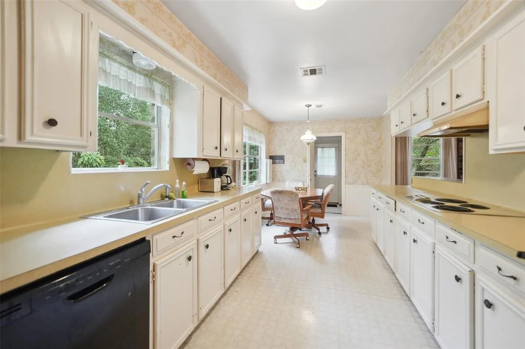 Photo of 639 Tallahassee Park