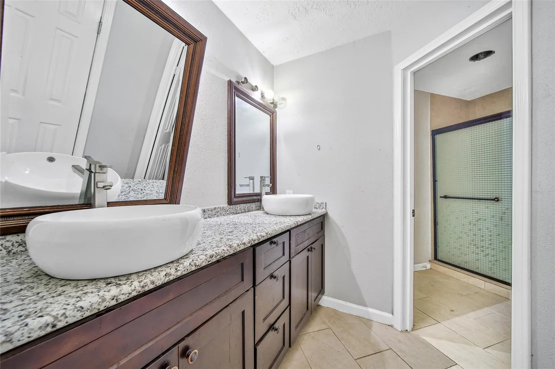 Photo of 426 N Compass Rose Circle