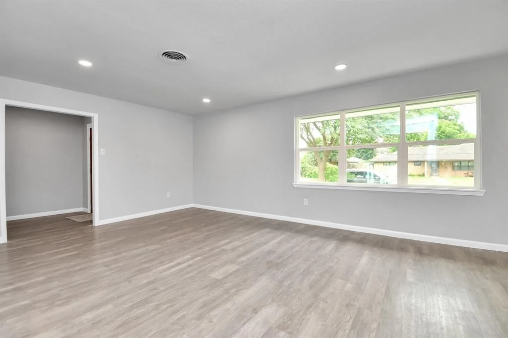 Photo of 214 W Texas Avenue