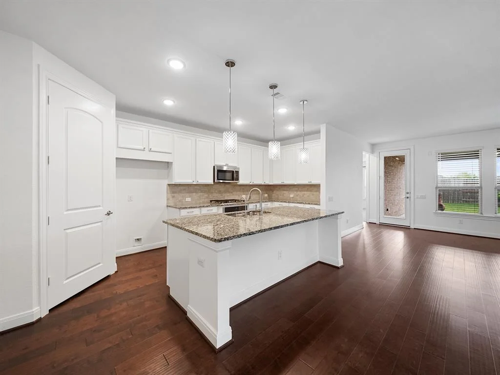 Photo of 5923 Pedernales Bend Lane