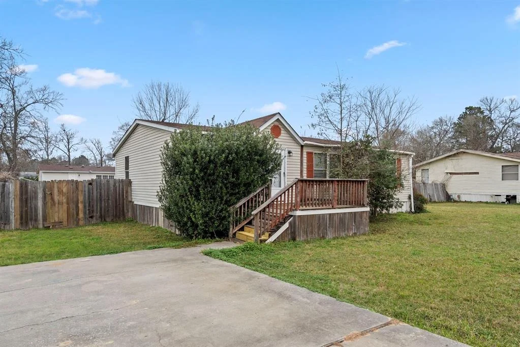 Photo of 16564 E Emerson Circle