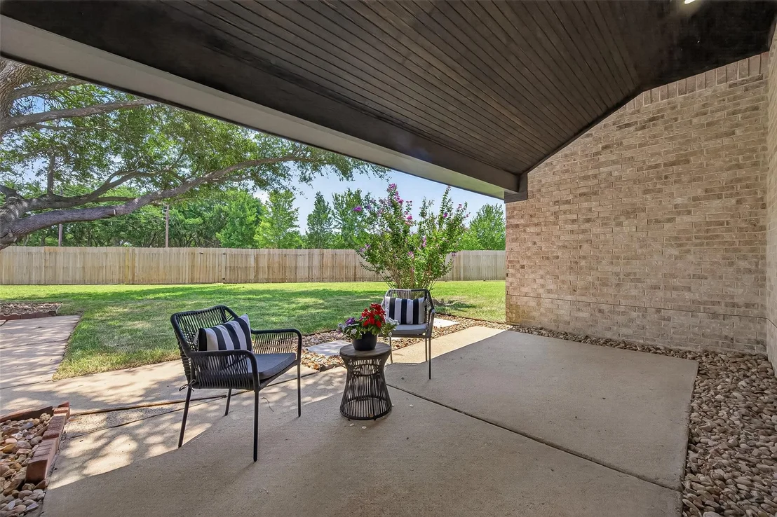 Photo of 15103 Plaza Libre Drive
