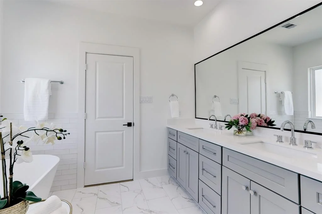 Photo of 3704 Runnels