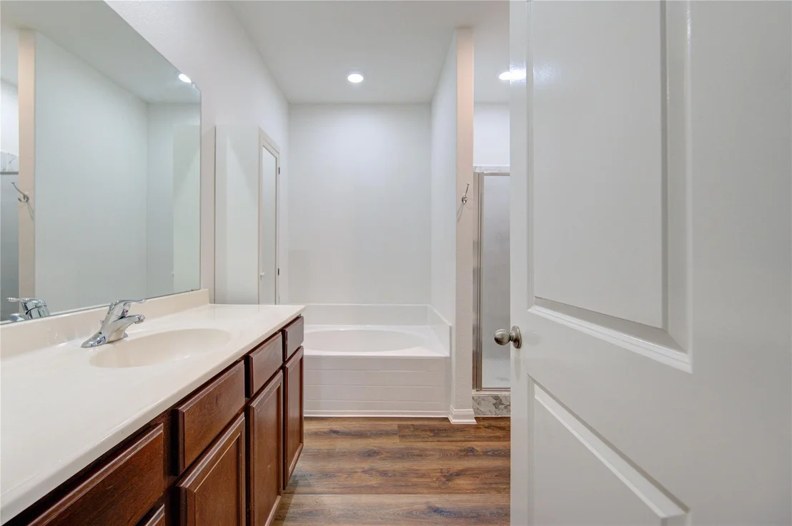 Photo of 1033 Texas Timbers Drive
