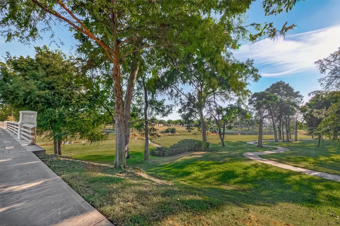 Photo of 21331 Winding Path Way