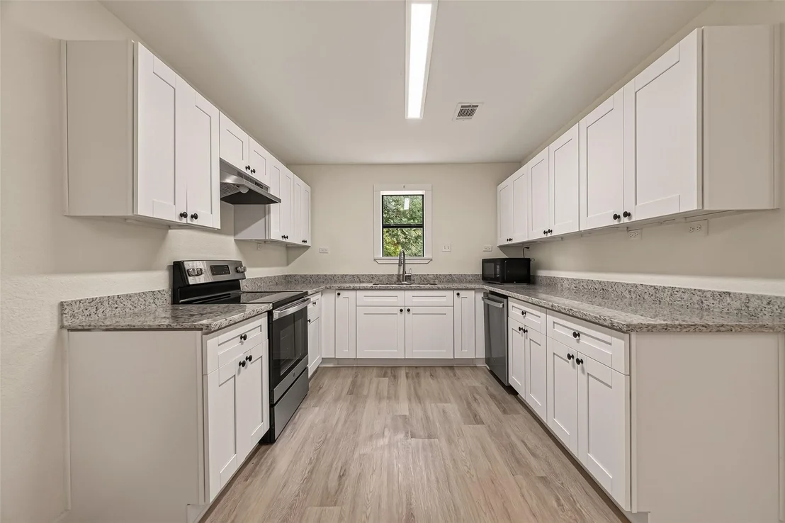 Photo of 2103 Bayou Drive