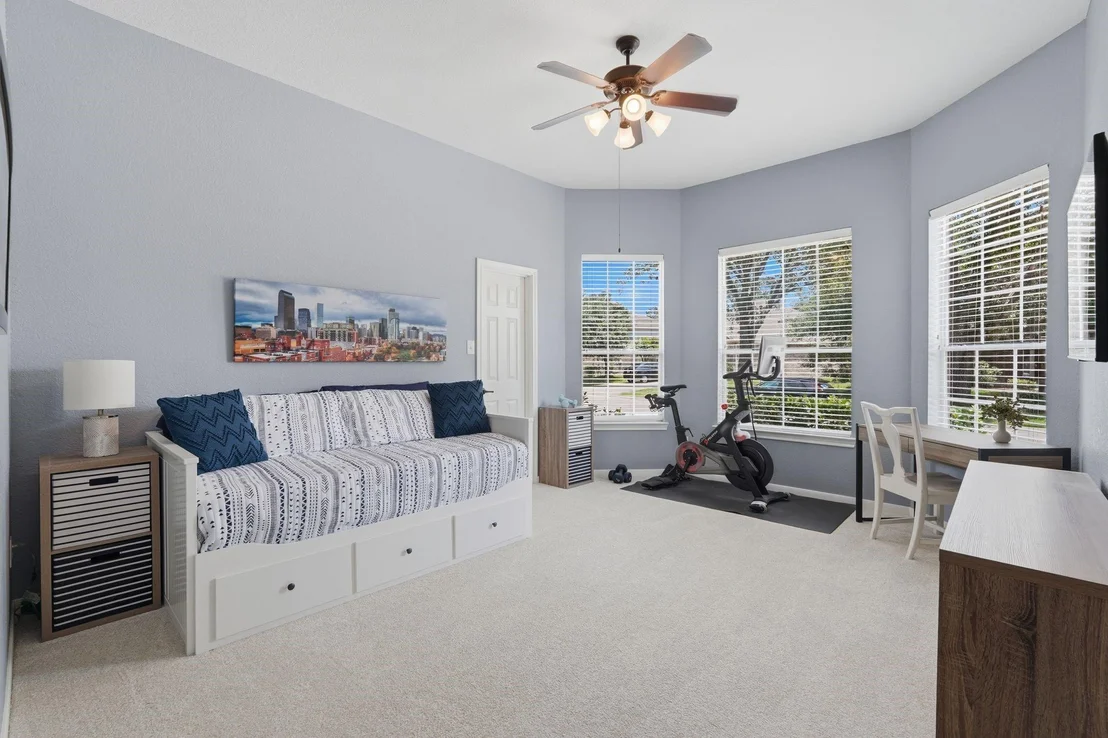 Photo of 82 S Rocky Point Circle