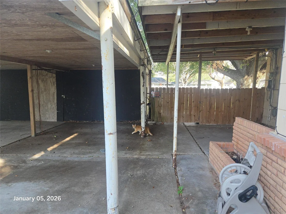 Photo of 515 Breezy Lane