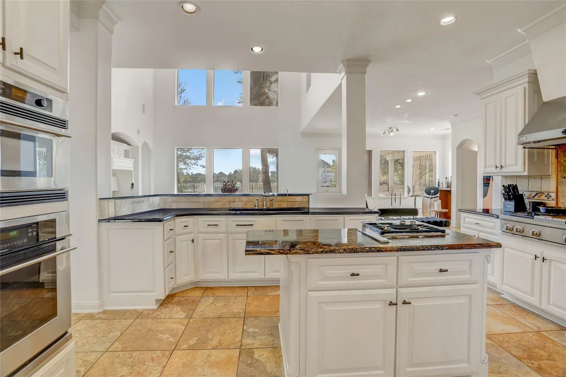 Photo of 11415 Legend Manor Drive