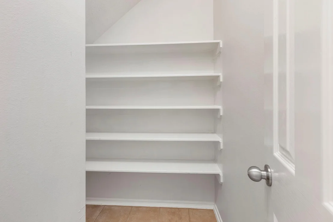 Photo of 215 W Stedhill Loop