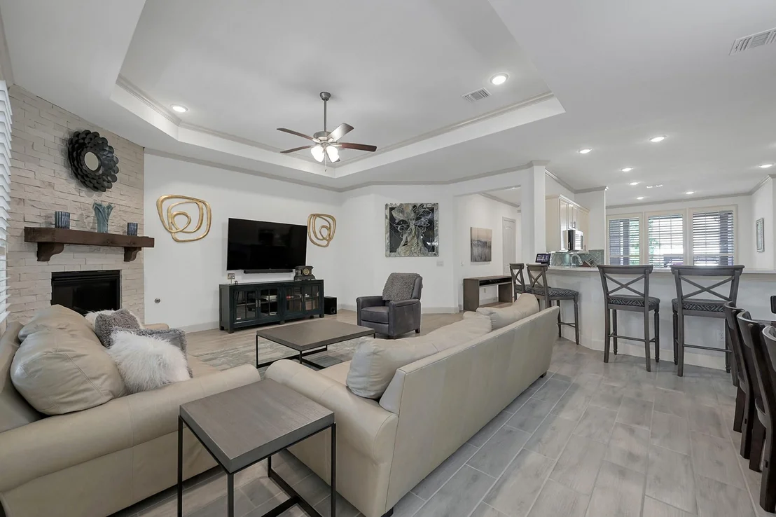 Photo of 233 Appaloosa Court