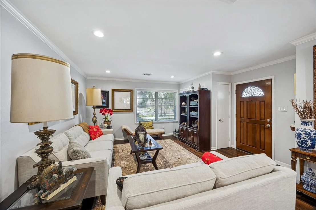 Photo of 8611 Ferris Drive