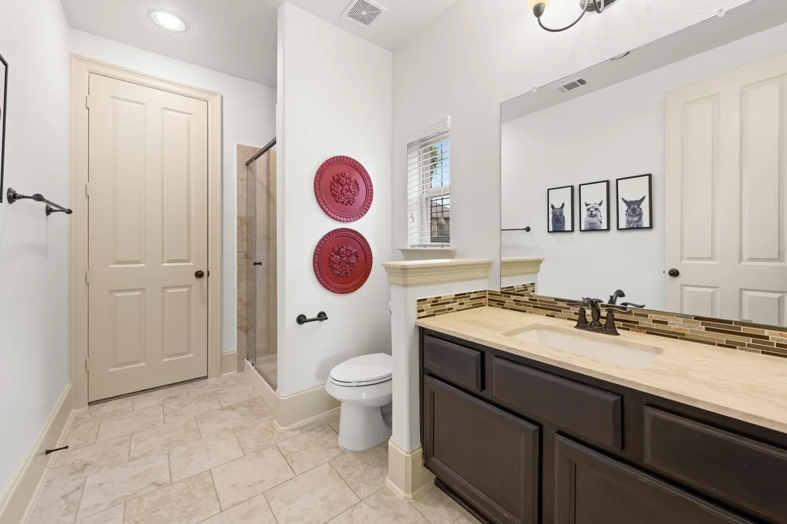 Photo of 17203 Inghram Lane