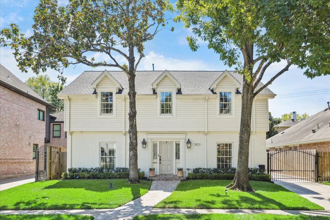 Photo of 3831 Riley Street
