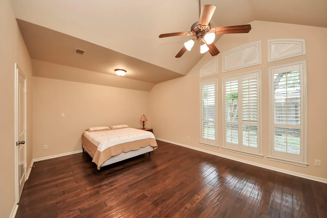 Photo of 28010 Hollyfare Drive