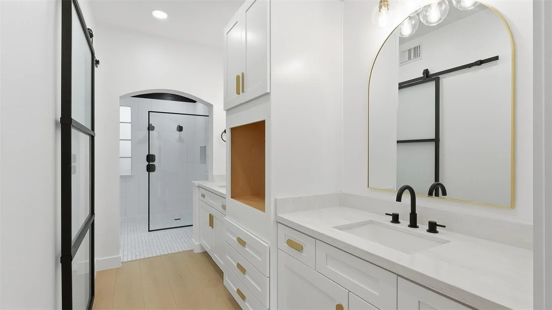 Photo of 1410 Rosemeadow Drive