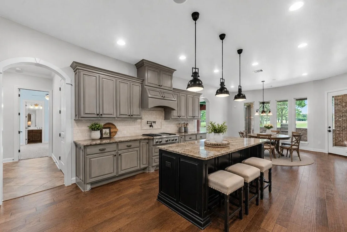 Photo of 5658 Westerdale Drive