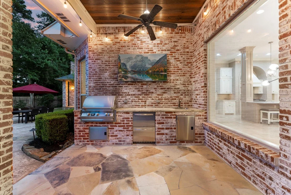 Photo of 2 Hunnewell Way