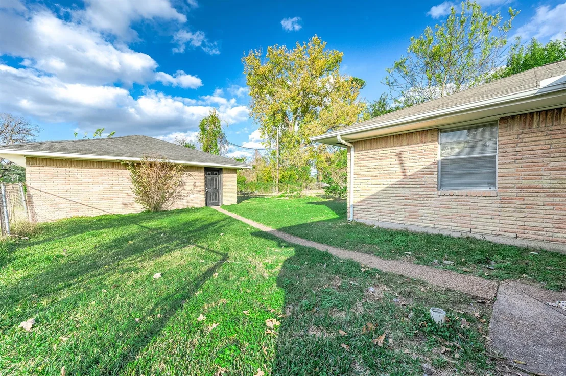Photo of 7203 Gore Drive