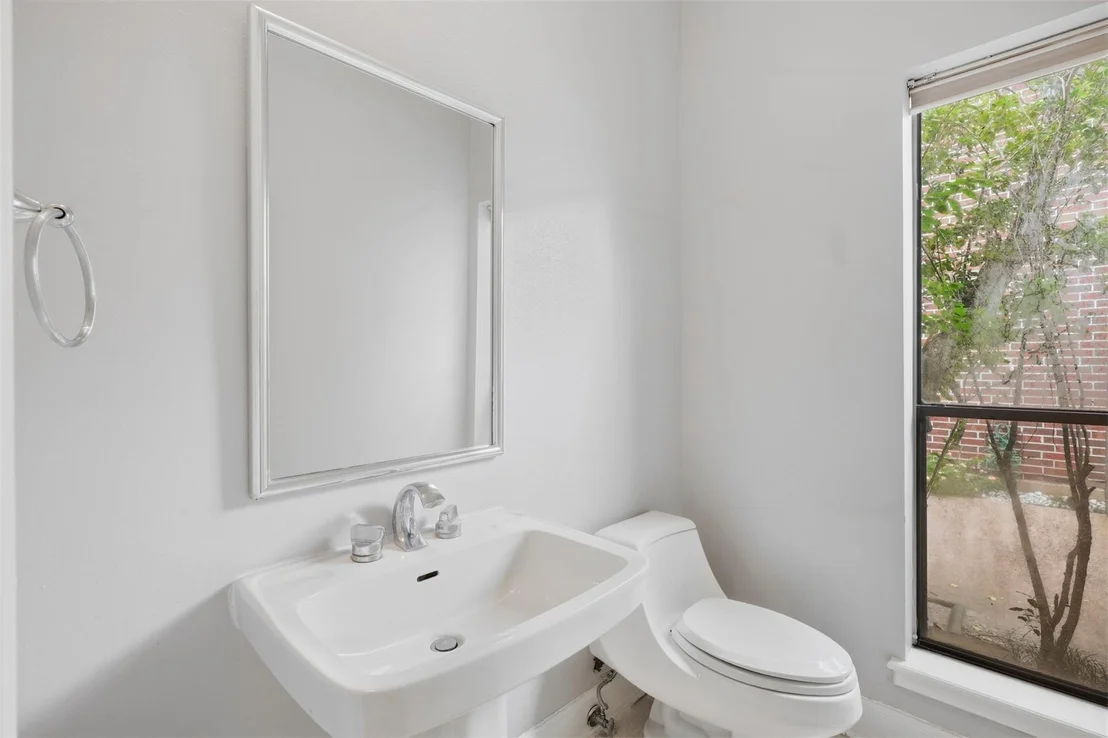 Photo of 12059 S Circle Drive