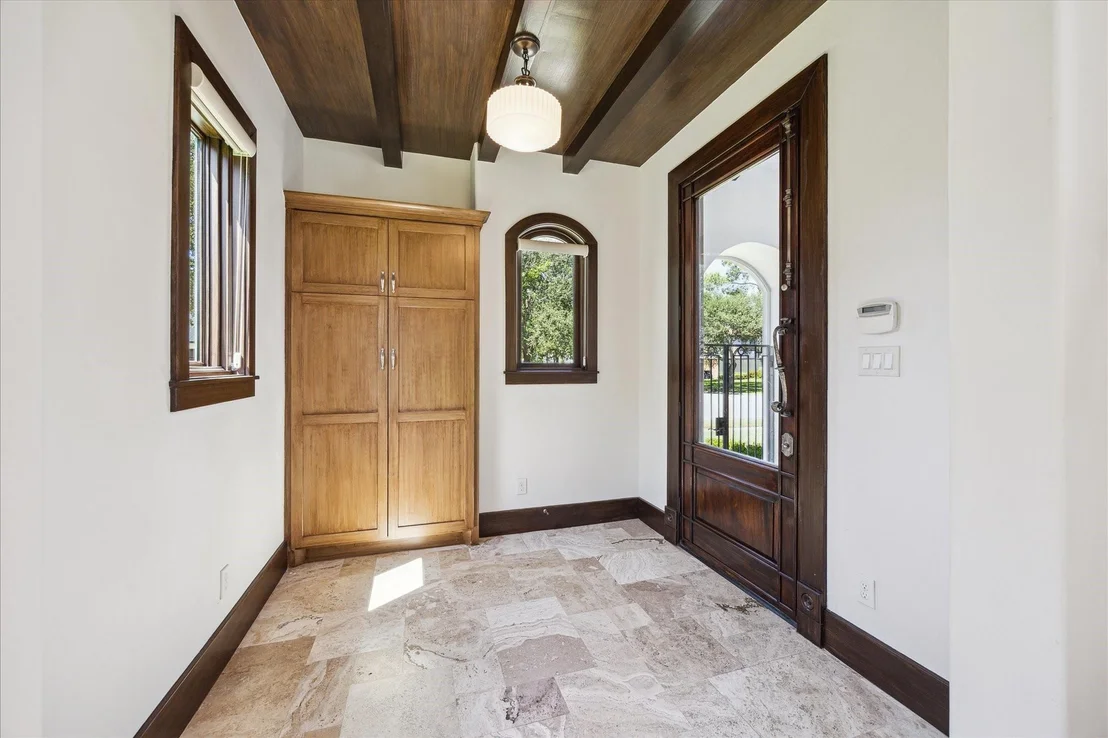 Photo of 2101 Dickey Place