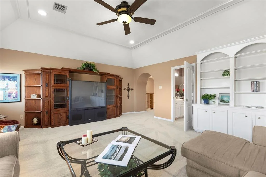 Photo of 207 Kingfisher Drive