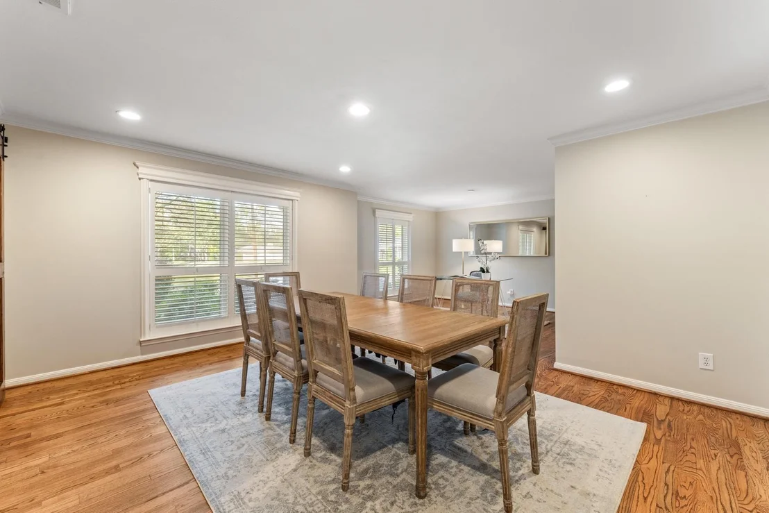 Photo of 10203 Green Tree Road