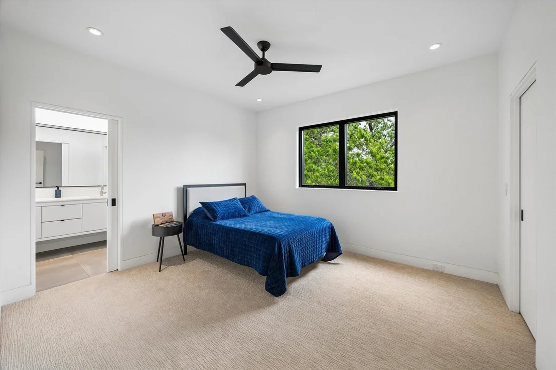 Photo of 1726 Viking Drive
