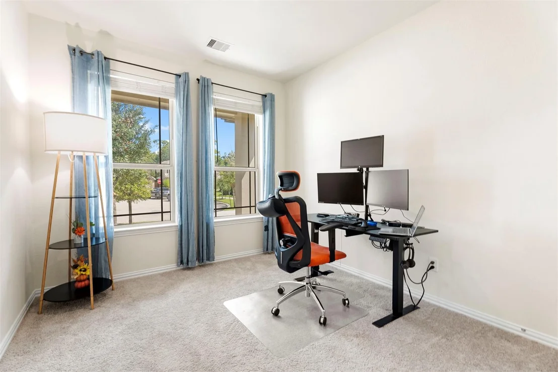 Photo of 4710 Walnut Willow Court