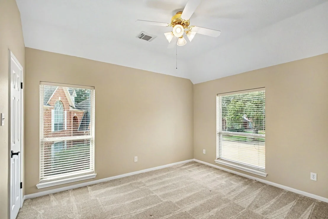 Photo of 5406 Brook Bend Drive