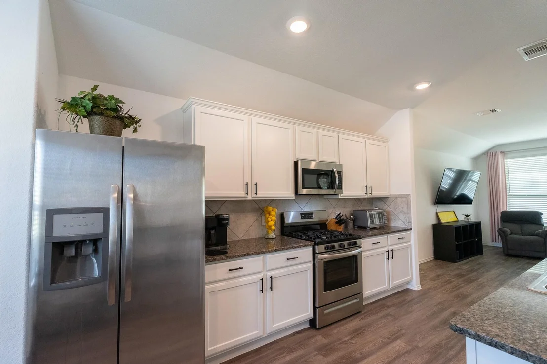 Photo of 650 Harbor Colony Lane