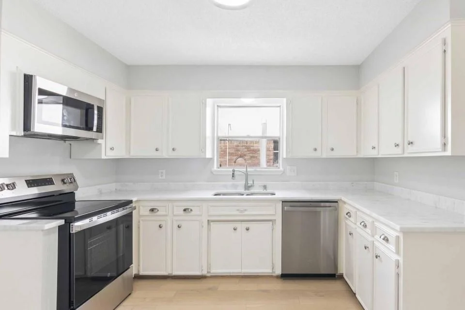 Photo of 7610 Westwind Lane