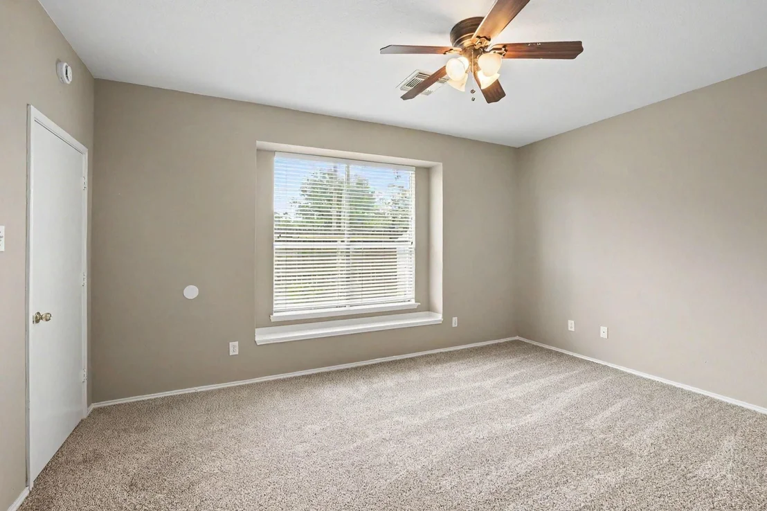 Photo of 1311 Coppercrest Drive