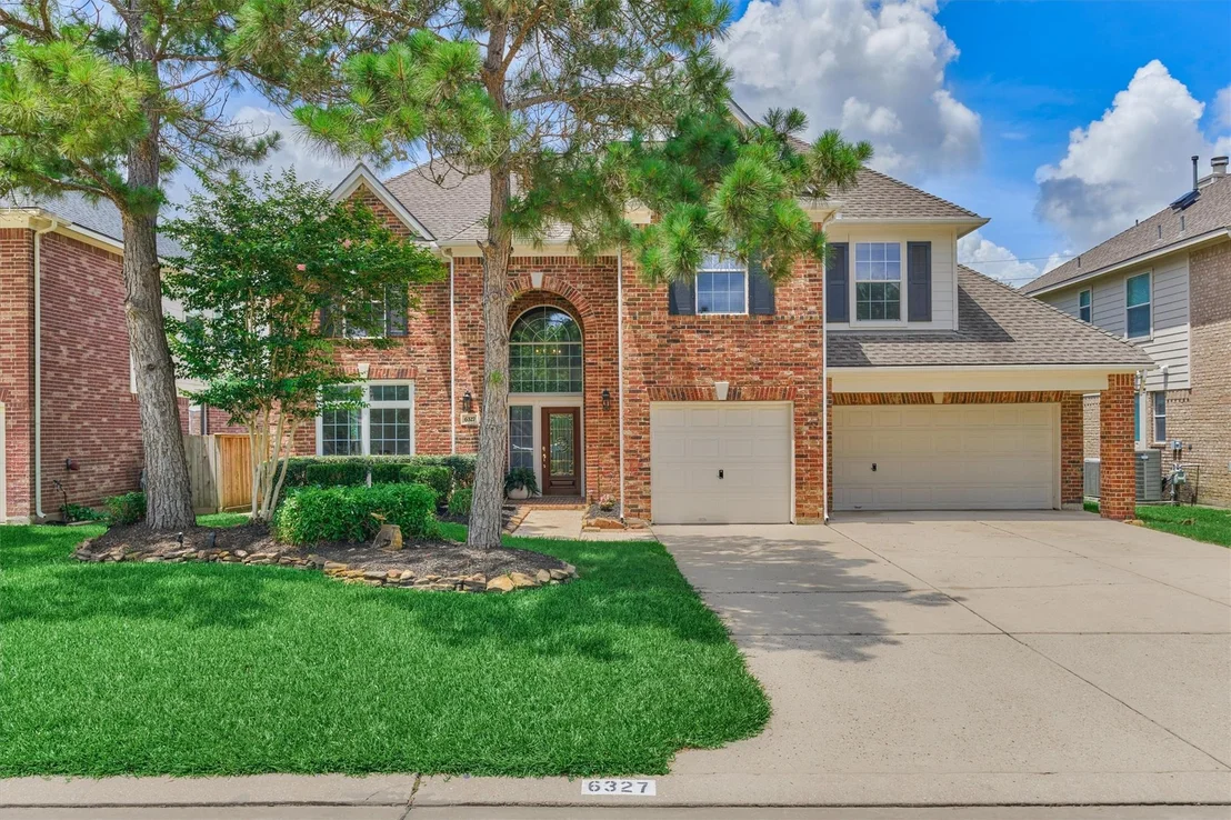 Photo of 6327 Holden Mills Drive