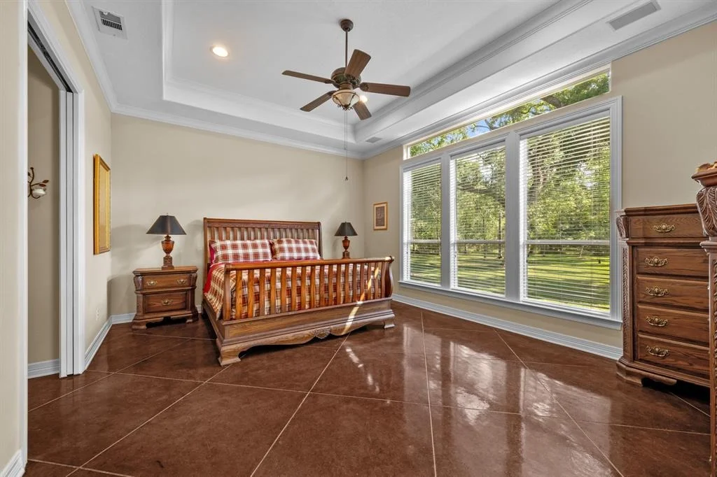 Photo of 18206 River Oaks Road