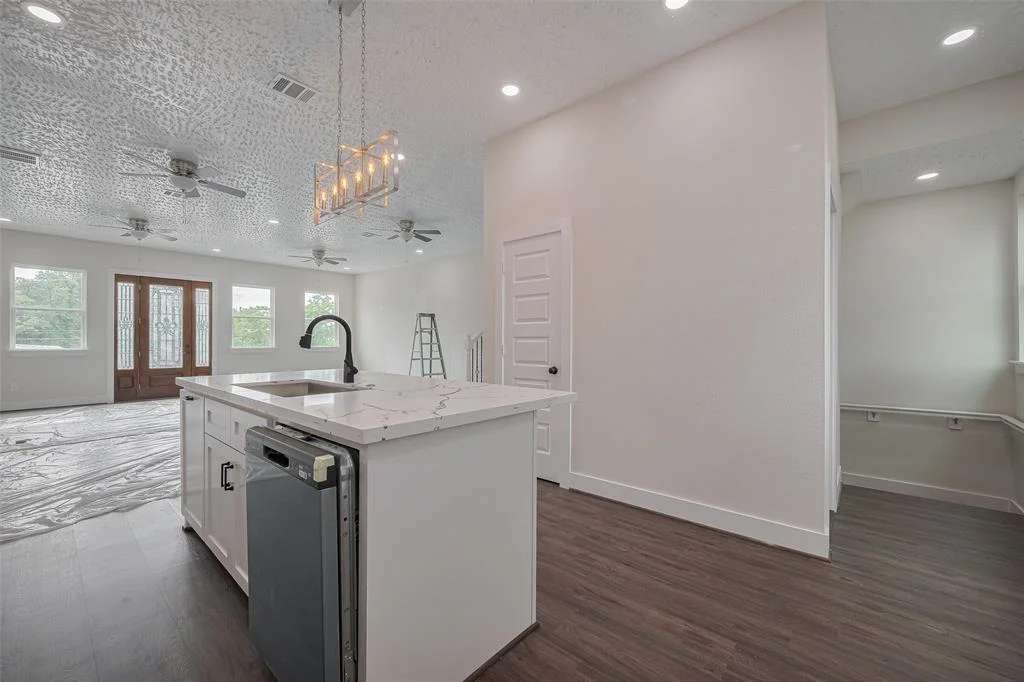 Photo of 2206 Hoskins Drive