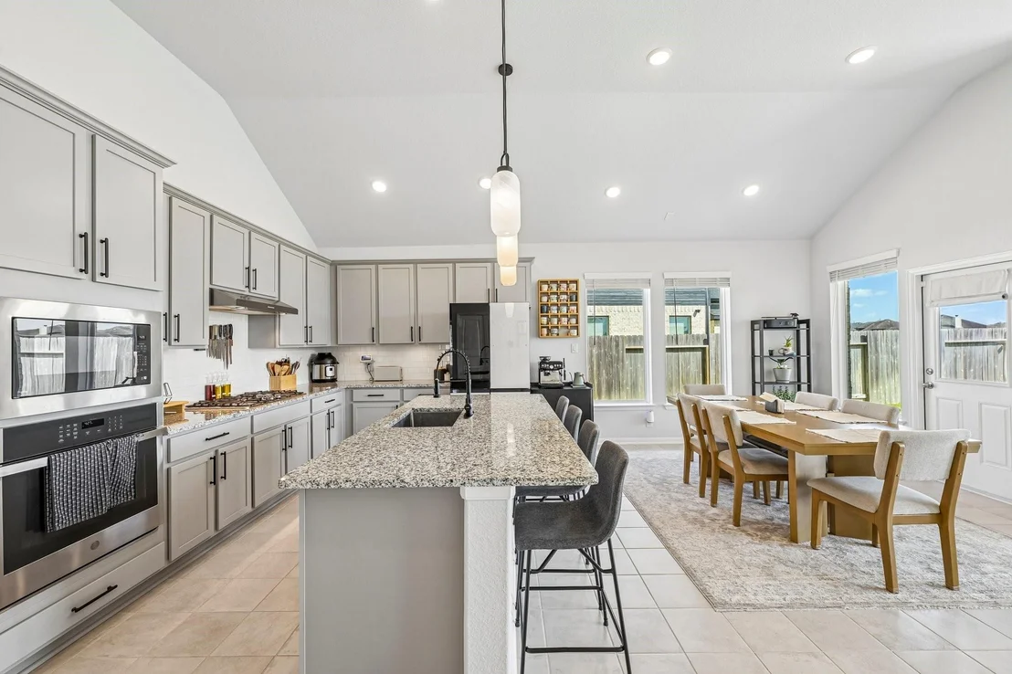 Photo of 409 Chardonnay Drive