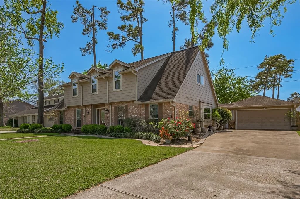 Photo of 16231 Southampton Drive