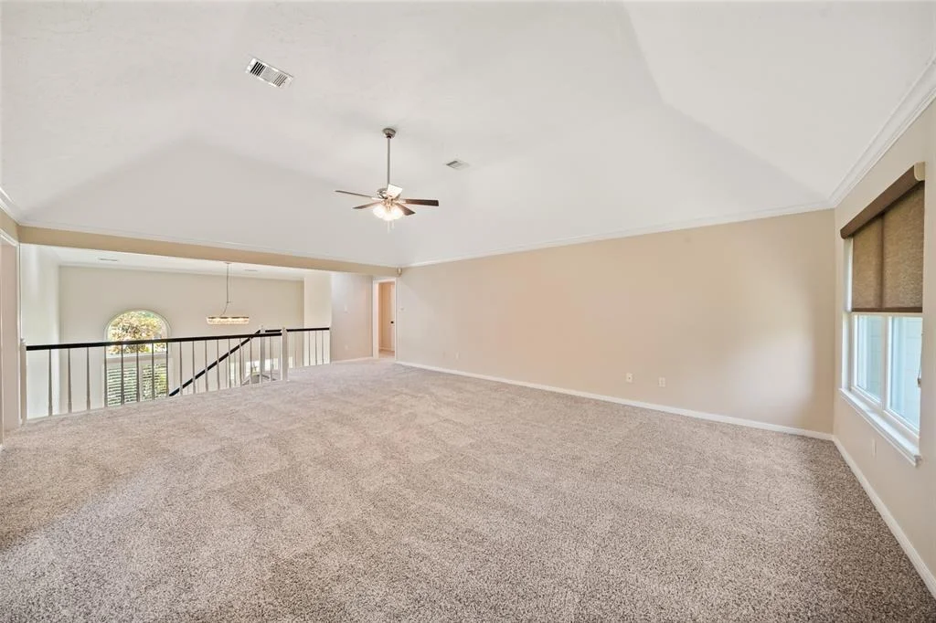 Photo of 2123 Riverside Drive