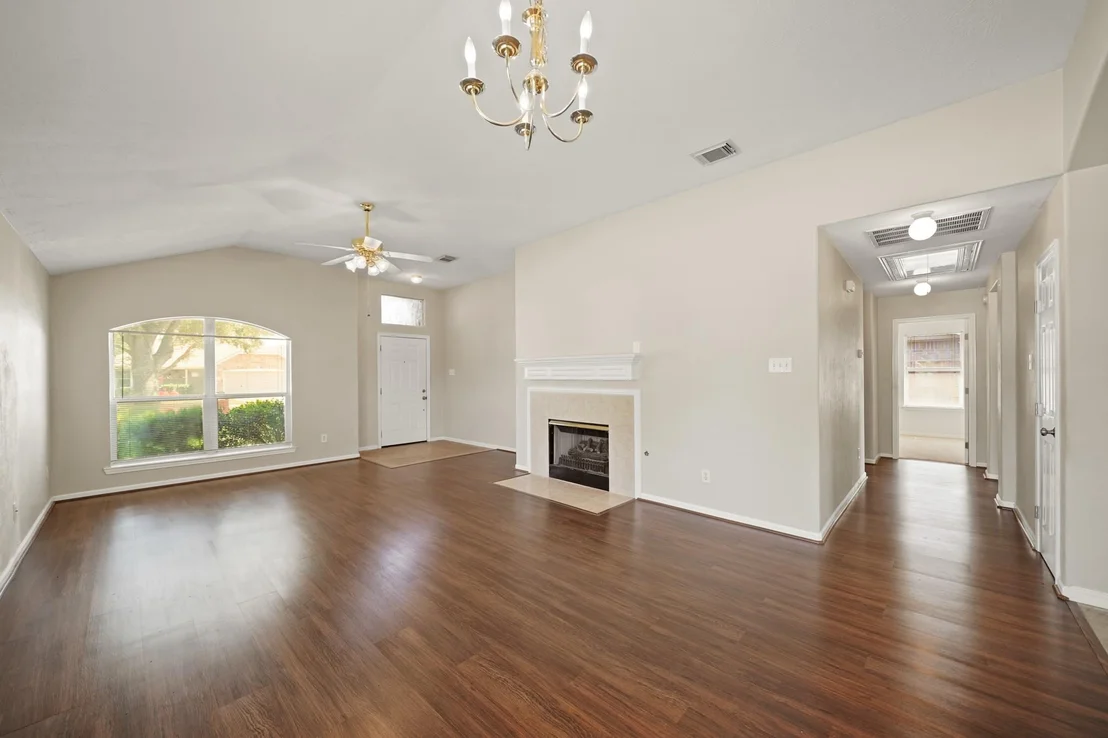 Photo of 2715 Silk Tree Lane