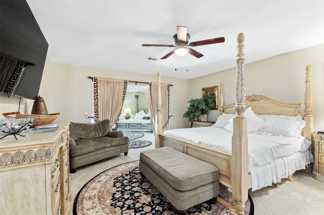 Photo of 15703 Winding Moss Drive