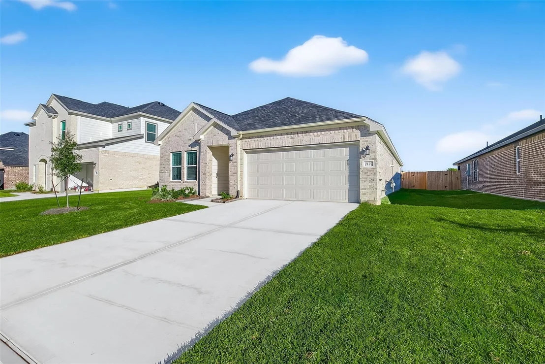 Photo of 2118 Spring Hollow Dr Drive