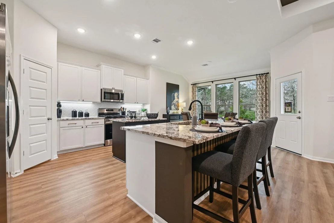 Photo of 661 Barton Place Drive